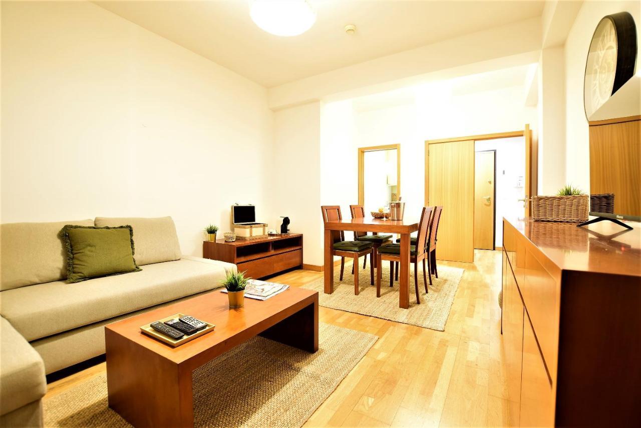 Marina De Albufeira T1 Ate 2 Pax Ou T2 Ate 6 Pax Com Piscina E Vista Marina Apartment Exterior photo